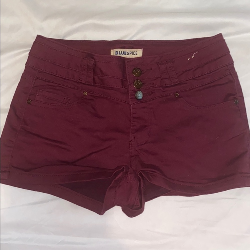 maroon shorts !
